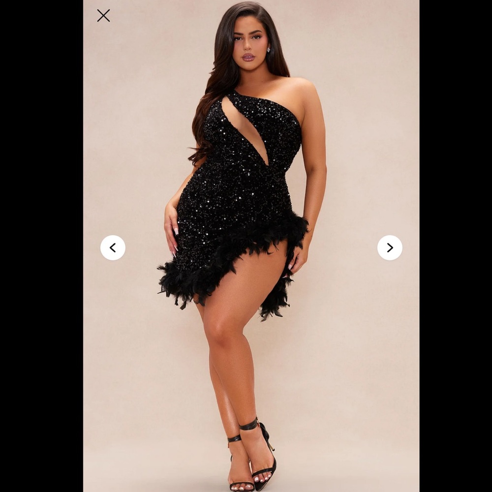 Elegant Black One-Shoulder Dress